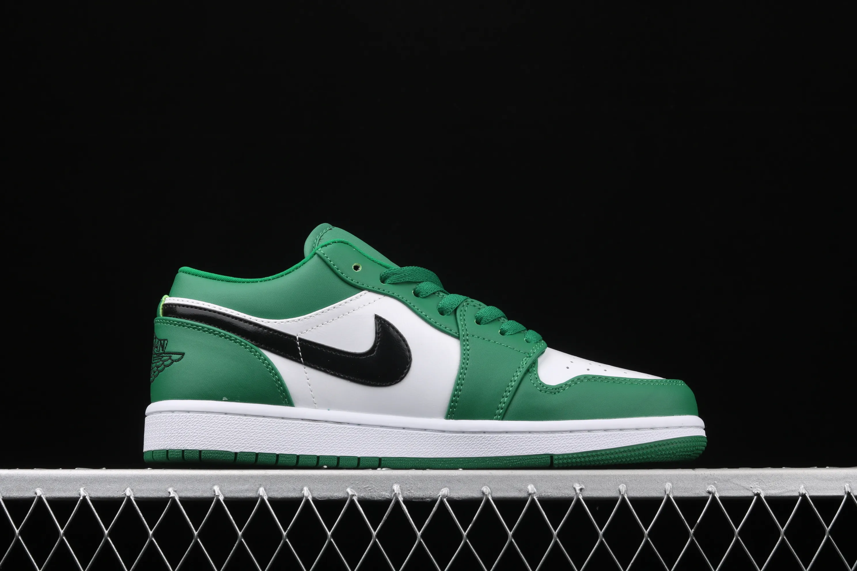 All categories Air Jordan Jordan series basketball shoes Air Jordan 1 Low New version Air Jordan 1 Low AJ1 Joe 1 low top leather cultural and leisure sports sneakers 553558-301